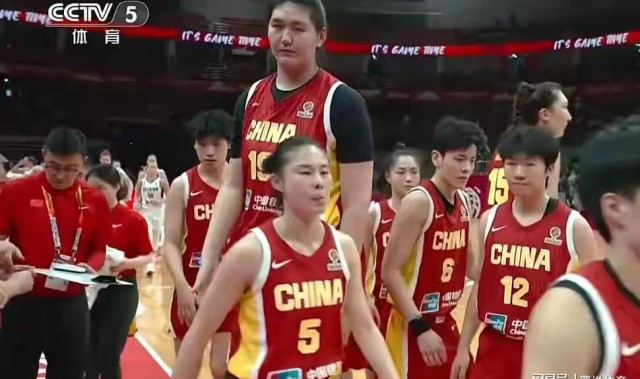 开云-19:30央视直播！中国女篮VS南苏丹，宫鲁鸣变阵，赢球意味着出线