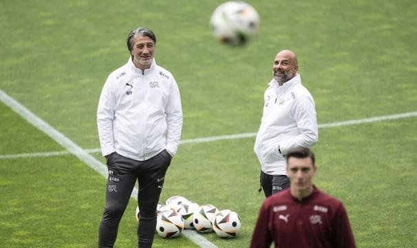 开云在线-【解码瑞士】在下课声中，雅金变阵反攻